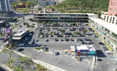 Local Comercial en Renta en Planta Baja en Colinas de San Jerónimo