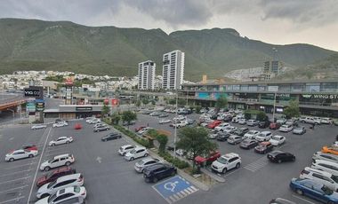Local Comercial en Renta en Planta Baja en Colinas de San Jerónimo