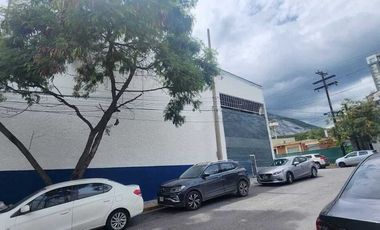 Bodega con Oficinas en Renta San Jeronimo Santa Maria