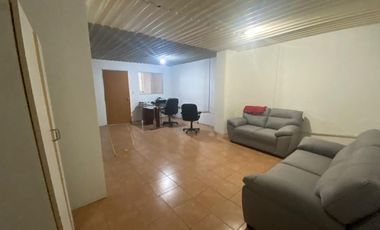 Bodega con Oficinas en Renta San Jeronimo Santa Maria