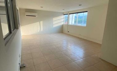 Bodega en Renta Burócratas del Estado 300m2