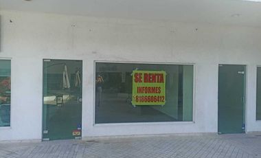Renta de Local Comercial Plaza Trefontane