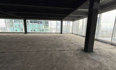 PISO COMPLETO DE OFICINAS EN VENTA EN ZONA ANDARES TRIPLE A