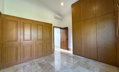 CASA EN VENTA MODERNA, EXCLUSIVO COTO SAN MIGUEL DE LA CAÑADA, ZAPOPAN, JAL.