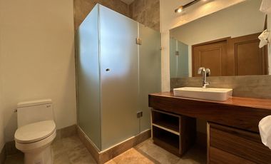 CASA EN VENTA MODERNA, EXCLUSIVO COTO SAN MIGUEL DE LA CAÑADA, ZAPOPAN, JAL.