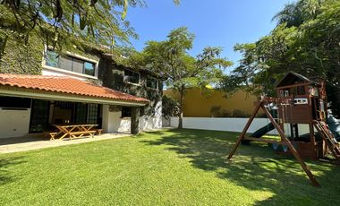 CASA EN VENTA MODERNA, EXCLUSIVO COTO SAN MIGUEL DE LA CAÑADA, ZAPOPAN, JAL.