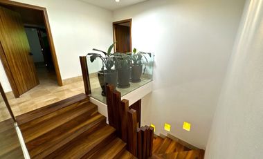 CASA EN VENTA MODERNA, EXCLUSIVO COTO SAN MIGUEL DE LA CAÑADA, ZAPOPAN, JAL.