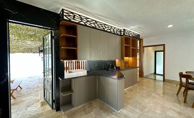 CASA EN VENTA MODERNA, EXCLUSIVO COTO SAN MIGUEL DE LA CAÑADA, ZAPOPAN, JAL.