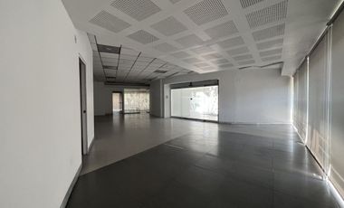 Renta Oficinas 266m² con estacionamiento privado Tlalnepantla Edo Méx