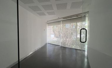 Renta Local a pie de calle 266m² con estacionamiento Tlalnepantla Edo Méx