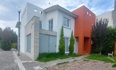 VENTA CASA CALIMAYA