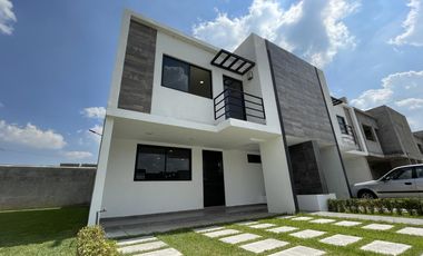 VENTA CASA METEPEC,  SAN ANTONIO LA ISLA