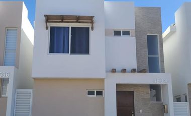 Casa en  Almarena Residencial