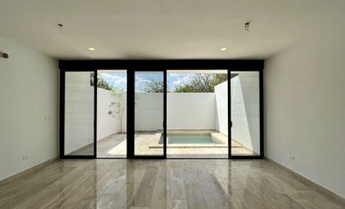 CASA VENTA MÉRIDA, CERCA CITY CENTER, SANTA GERTRUDIS COPO, ENTREGA INMEDIATA.
