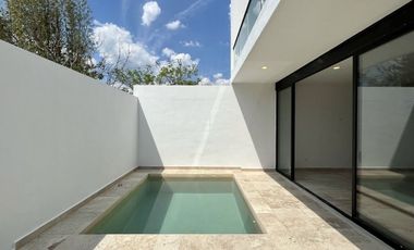 CASA VENTA MÉRIDA, CERCA CITY CENTER, SANTA GERTRUDIS COPO, ENTREGA INMEDIATA.