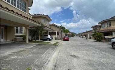 Venta de casa en condado del rey PH Dorado Lakes