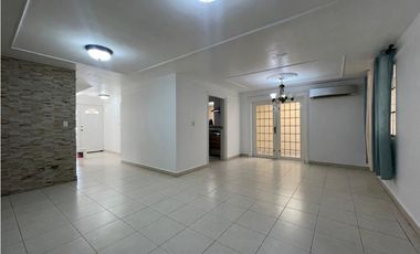 Venta de casa en condado del rey PH Dorado Lakes