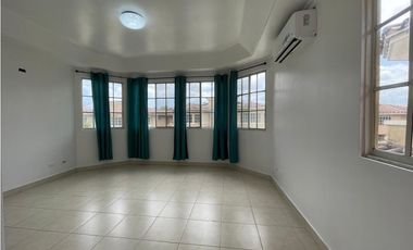 Venta de casa en condado del rey PH Dorado Lakes