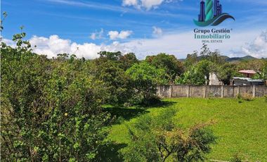 VENDO.CASA DOS NIVELES ESQUINA 250MTS NUEVA CALIFORNIA