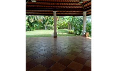 Se Alquila Casa En La Boca |  Balboa