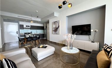 PH YOO - AVENIDA BALBOA - VENTA