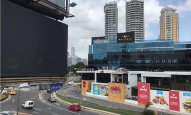 ALQUILER LOCALES EN VA BRASIL FRENTE MULTIPLAZA