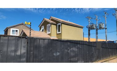 VENDE CASA 3 DORM, 3 BAÑOS  LOS CIRUELOS IX BUIN