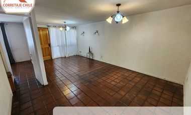 CASA VENTA LA GRANJA A PASOS INACAP 3 HABITACIONES / 2 BAÑOS / 1 BODEGA / 1 ESTACIONAMIENTO