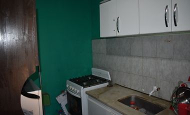 VENTA VIVIENDA PRINCIPAL Y 9 DTOS EN ALQUILER