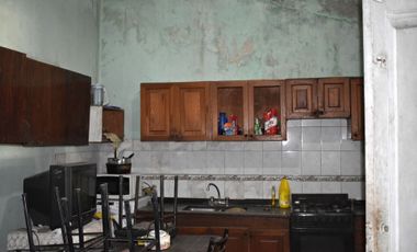 VENTA VIVIENDA PRINCIPAL Y 9 DTOS EN ALQUILER