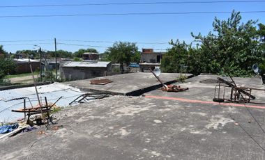 VENTA VIVIENDA PRINCIPAL Y 9 DTOS EN ALQUILER