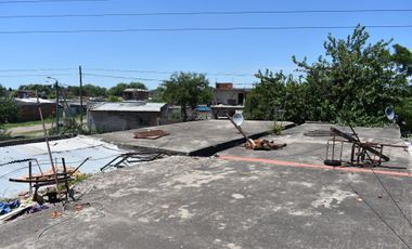 VENTA VIVIENDA PRINCIPAL Y 9 DTOS EN ALQUILER