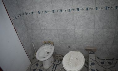 VENTA VIVIENDA PRINCIPAL Y 9 DTOS EN ALQUILER