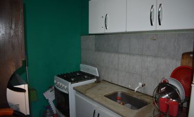 VENTA VIVIENDA PRINCIPAL Y 9 DTOS EN ALQUILER