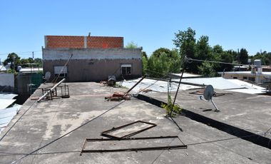 VENTA VIVIENDA PRINCIPAL Y 9 DTOS EN ALQUILER