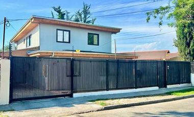 Casa en venta  en MACUL