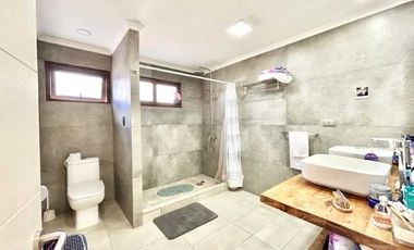 Casa en venta  en MACUL