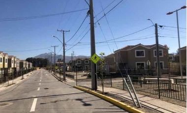 Casa en Venta en Calle Folclorista Noemi Gonzalez 2125