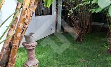 Casa en Venta en Entre Simón Bolívar y Echeñique