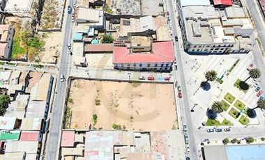Se vende terreno frente al Puerto de Coquimbo.
