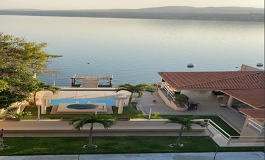 BRISAS DEL LAGO CASA VENTA TEQUESQUITENGO MORELOS