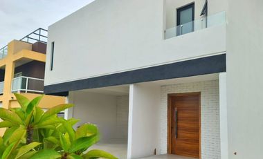 Casa en VENTA en PUNTA TIBURON