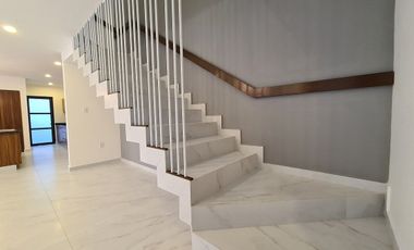 Casa en VENTA en PUNTA TIBURON