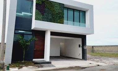 Casa en VENTA vista al mar roof garden Fracc LOMAS DEL SOL