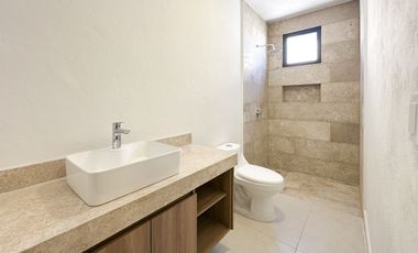 Casa en venta de 3 recamaras en Privada de Conkal