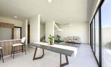 Casa en venta de 3 recamaras en Privada de Conkal