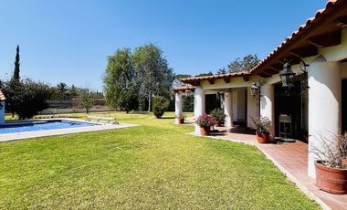 Casa en Venta Campestre Estilo Colonial en Tequisquiapan