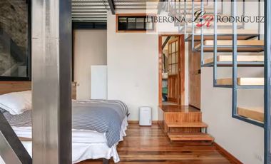 Departamento en Venta en Departamento triplex en Cerro Cordillera
