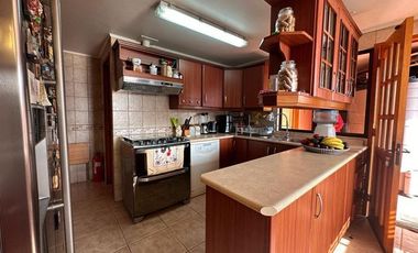 Casa en Arriendo en Río Petrohué con Avenida El Santuario