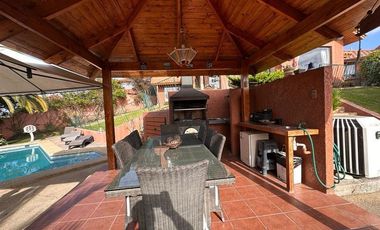 Casa en Arriendo en Río Petrohué con Avenida El Santuario